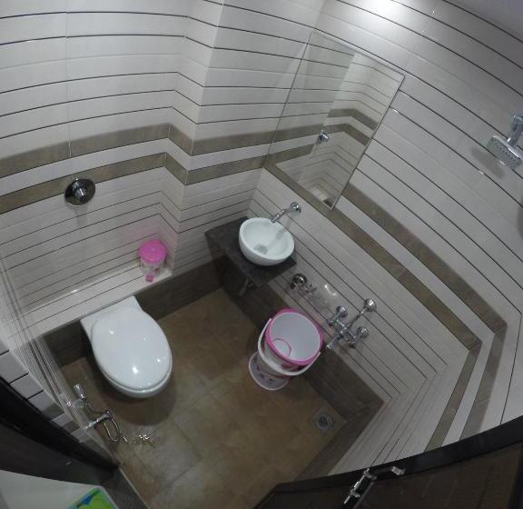 New Hotel Ideal
