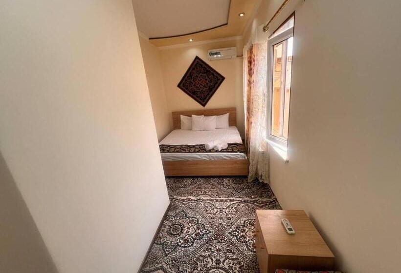 پانسیون Afsona Guest House