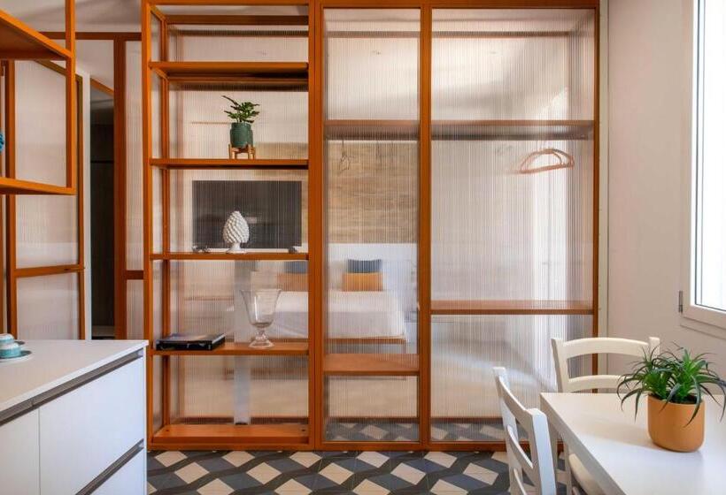 پانسیون Canceddi Rooms & Terrace