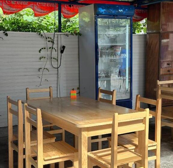 پانسیون Seaside Dream Inn Guest House