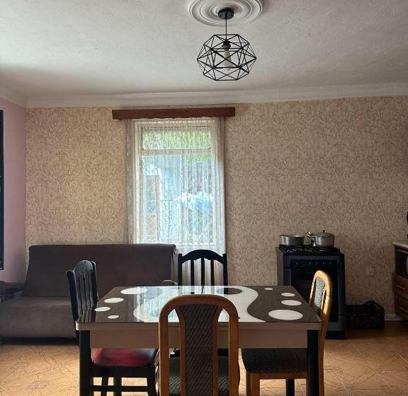 پانسیون Seaside Dream Inn Guest House