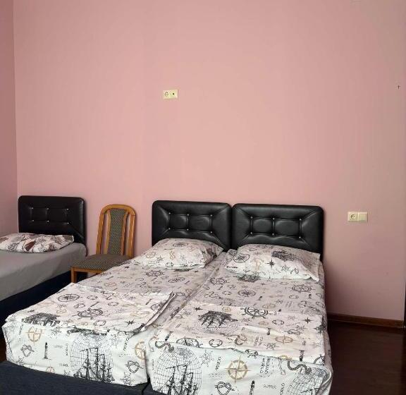 پانسیون Seaside Dream Inn Guest House