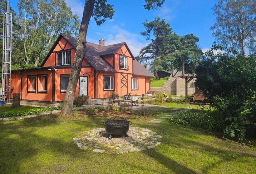 پانسیون More Holiday Cottage L