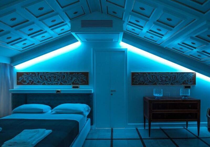 پانسیون Queen Suite Di Opera Arte Rooms