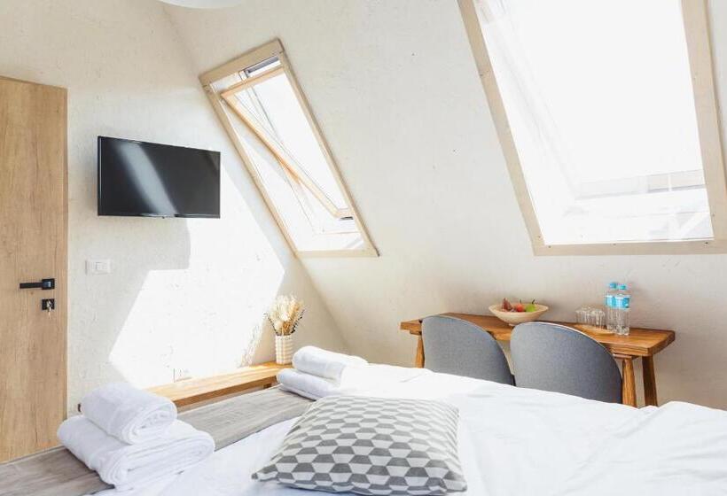 بنسيون Rustic Inn Bed And Breakfast