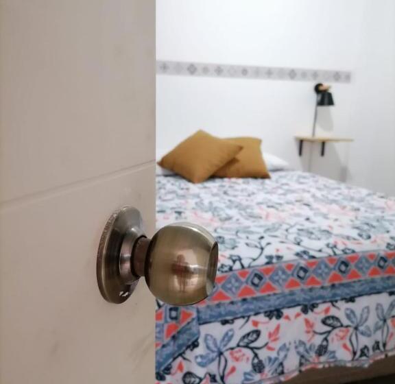 پانسیون Terrazas Guest House Hostal