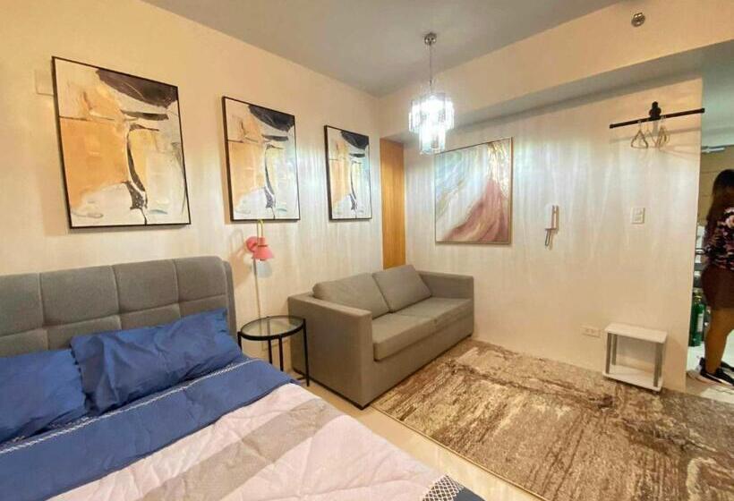 Studio Condo Near Ayala, Cebu East Gate