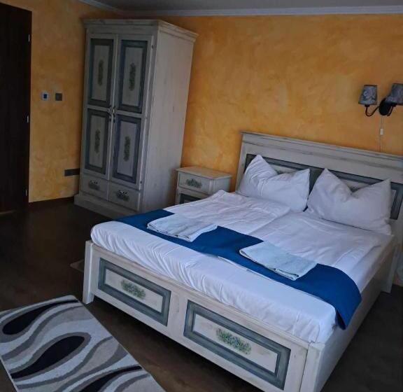 Bed and Breakfast Szent Kristóf Vendégház