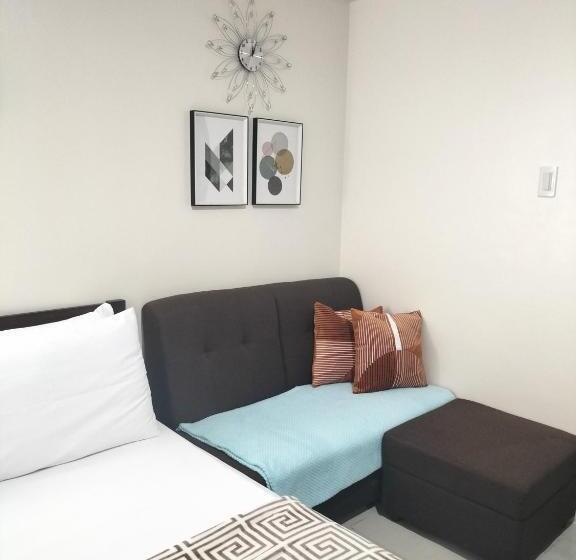 Comfy 35 The Persimmon Studio