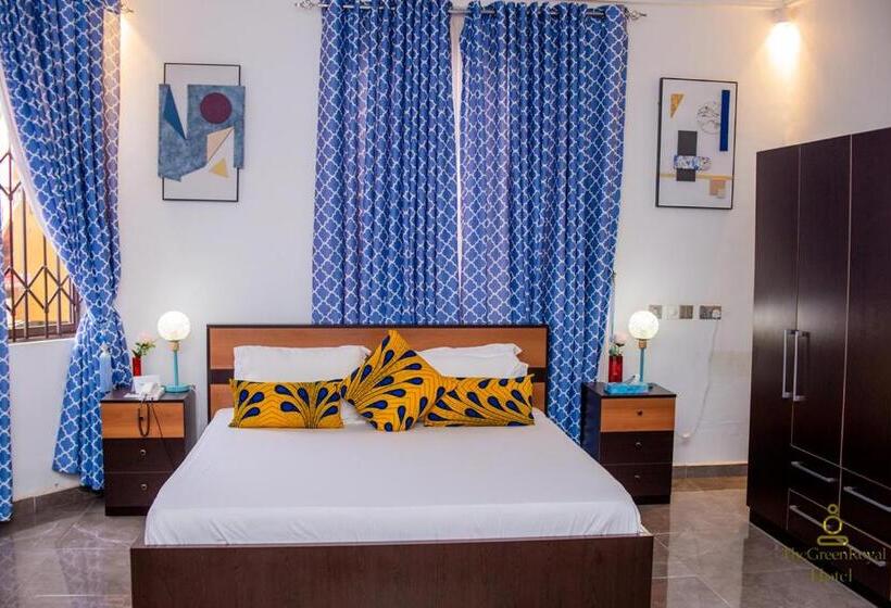 فندق The Green Royal