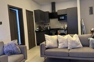 هتل Zan Estates & Decor