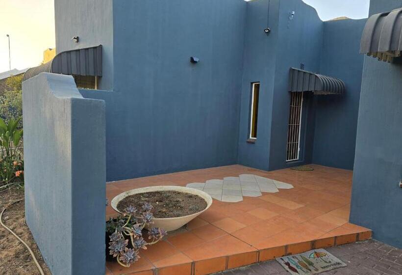 פנסיון Impala Palms Guesthouse