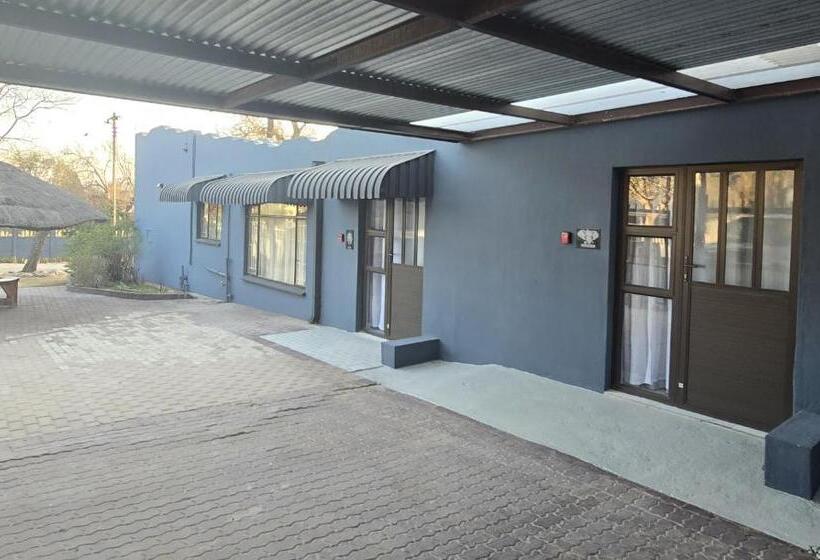 פנסיון Impala Palms Guesthouse