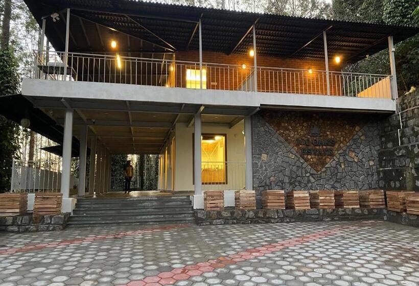استراحتگاه 100 Oaks Estate
