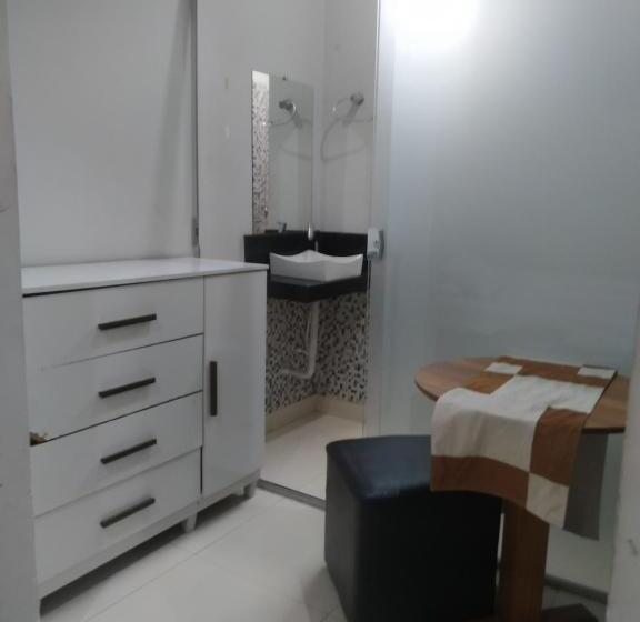 Ubá Flat 101