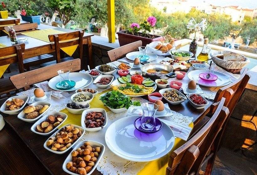 تختخواب و صبحانه Kaymak Tepesi Tatil Evi