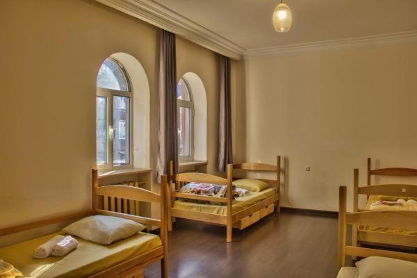 Classy And Cozy Hostel
