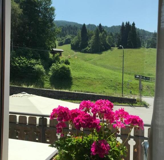 هتل Albergo Slalom