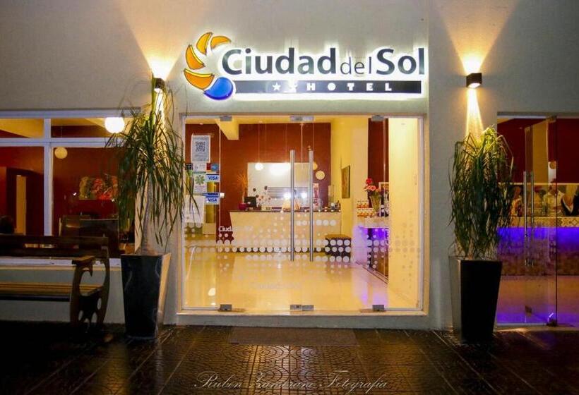 هتل Ciudad Del Sol
