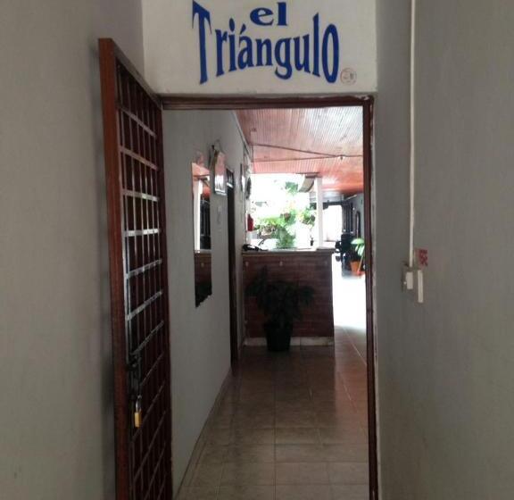 هتل El Triangulo