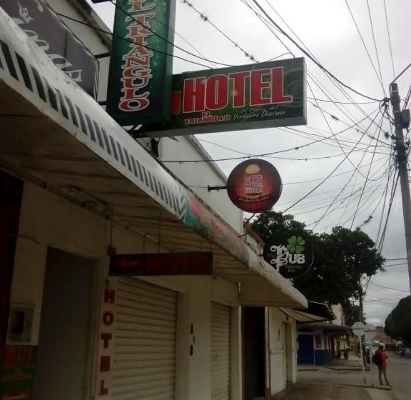هتل El Triangulo