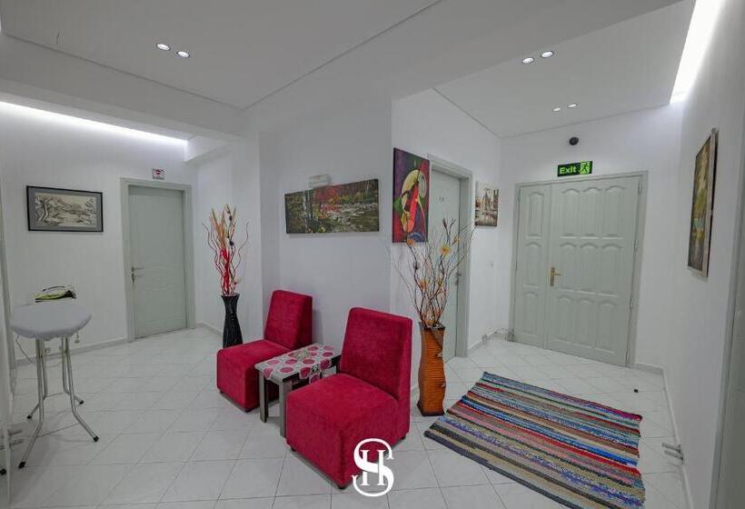 هتل Sala