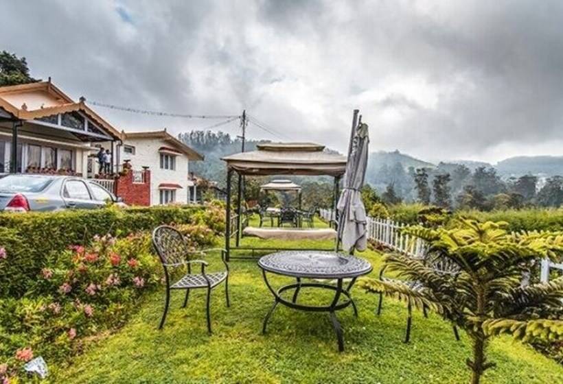 אתר נופש Fabescape St Clouds   Government Botanical Garden   500m