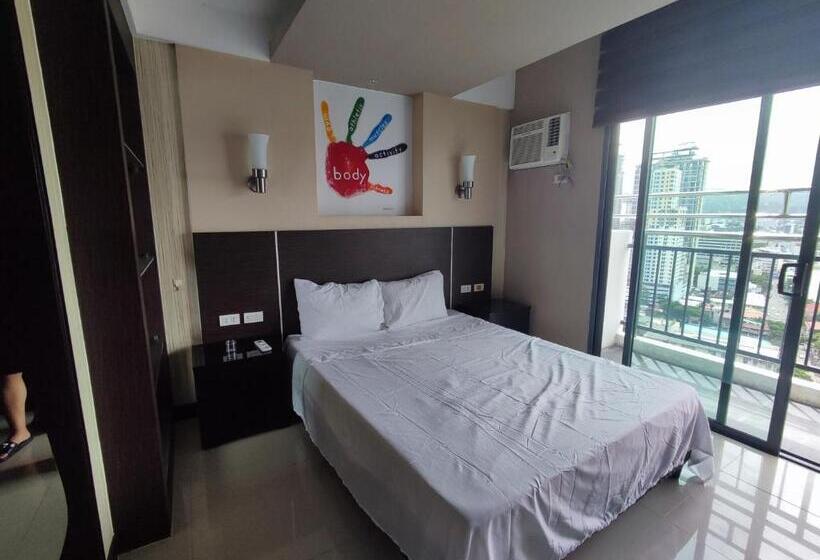 הוסטל The 28th   Pad At Central Cebu