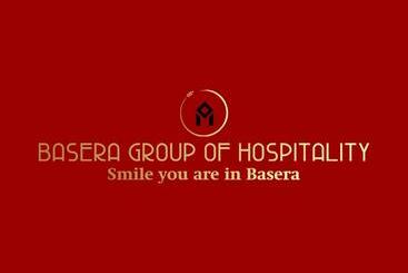 هتل Basera