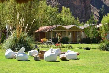 هتل Natural Human Boutique Sanctuary   Sacred Valley Peru