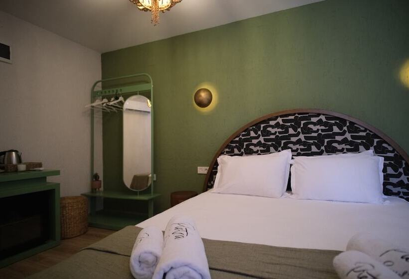 هتل Pietra Social House