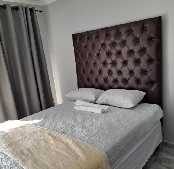 פנסיון Randhart Guesthouse