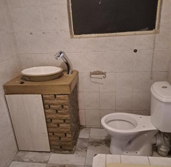 פנסיון Randhart Guesthouse