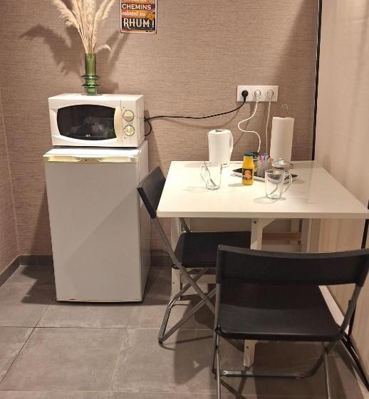 پانسیون Agréable Suite Parentale
