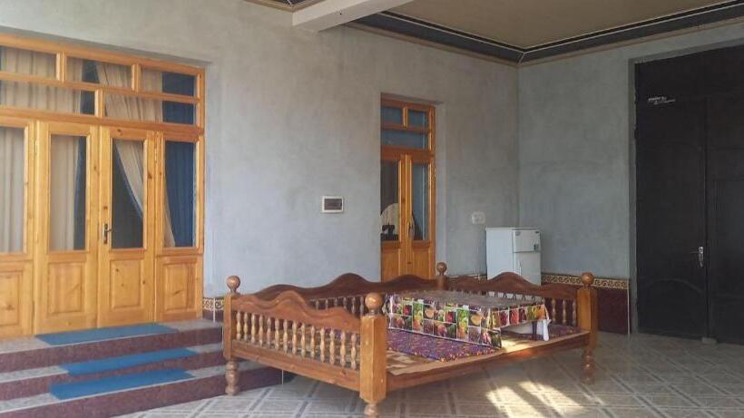 פנסיון Grand House Hostel