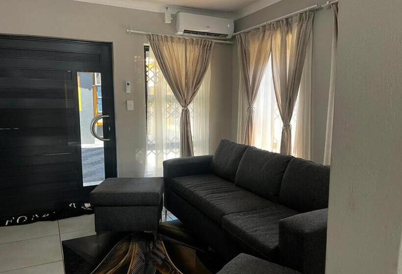 膳宿费 Skyprince Guesthouse