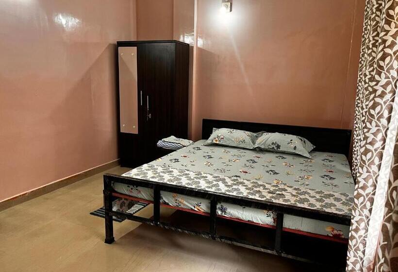 پانسیون Swagat Guest House