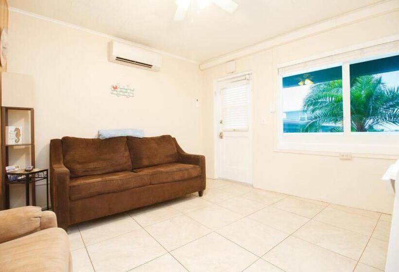 Tropic Terrace #41   Beachfront Resort