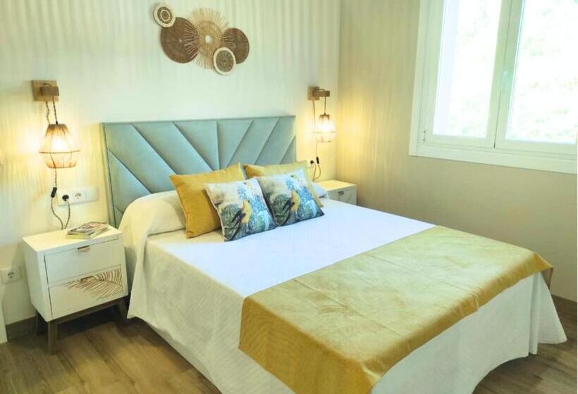 Apartamentos Bágoas De Mencía Peares Ribeira Sac