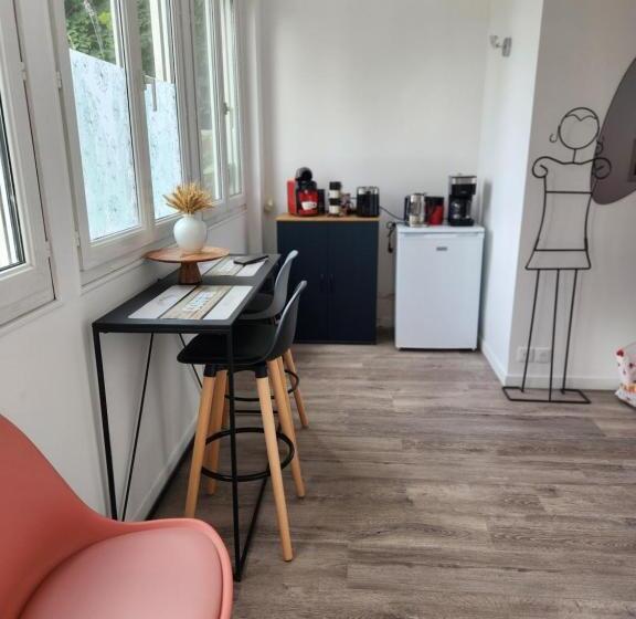 민박 Les Pingouins De La Marne 2