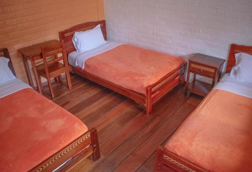 هتل Hostal El Eden