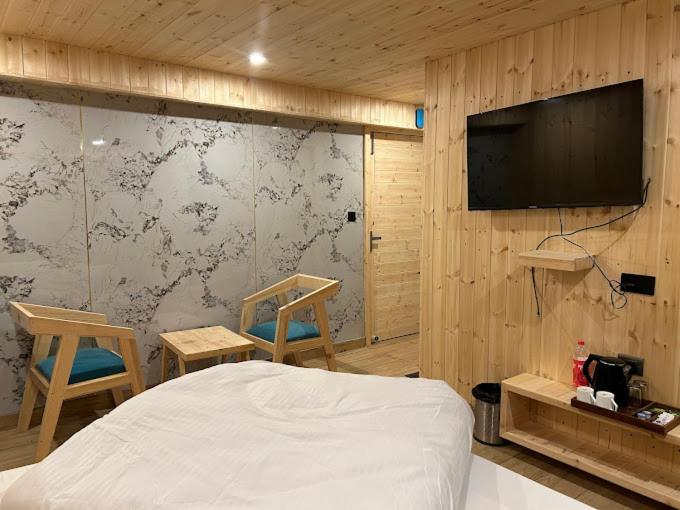 Hotel Janki Guest House Badrinath