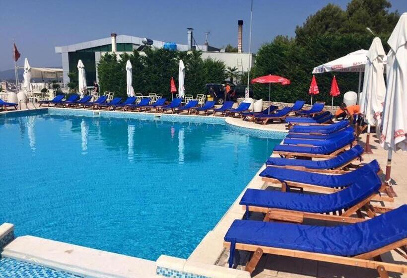هتل Panorama Elbasan
