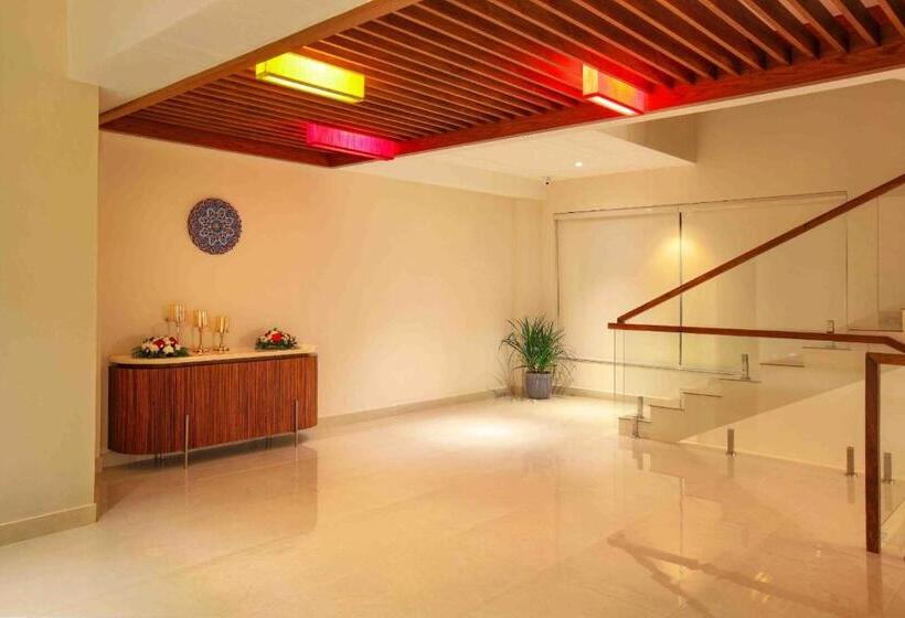فندق Park Residency Puthuppally
