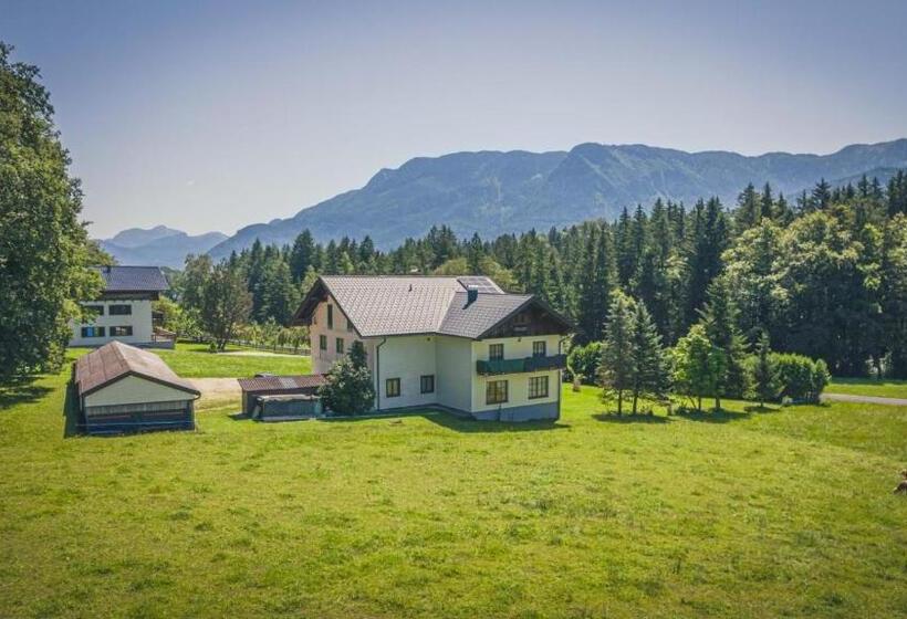 ペンション Haus Lemmerer