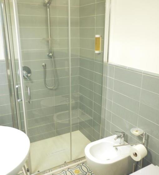 پانسیون Rosa Dei Venti Guest House