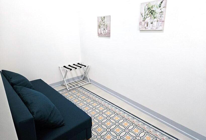 پانسیون Rosa Dei Venti Guest House