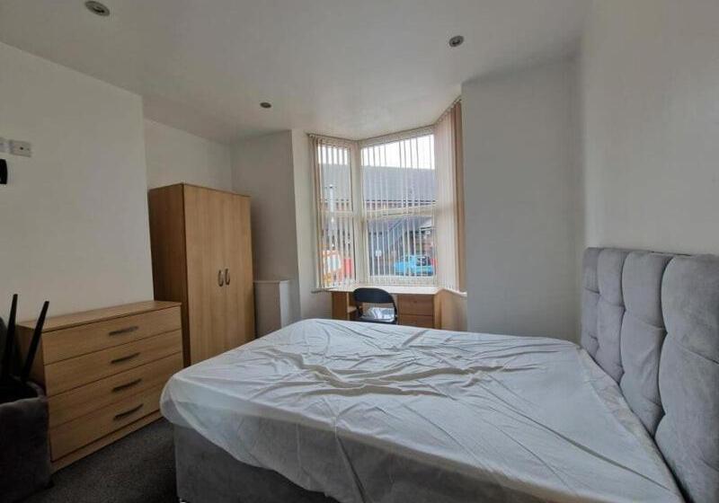 פנסיון Town Centre, Very Convenient