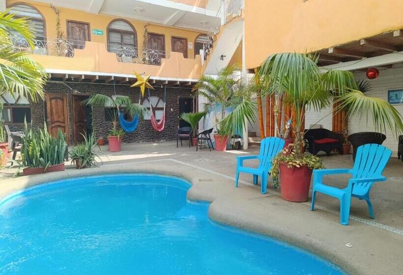 هاستل Piedra Del Mar