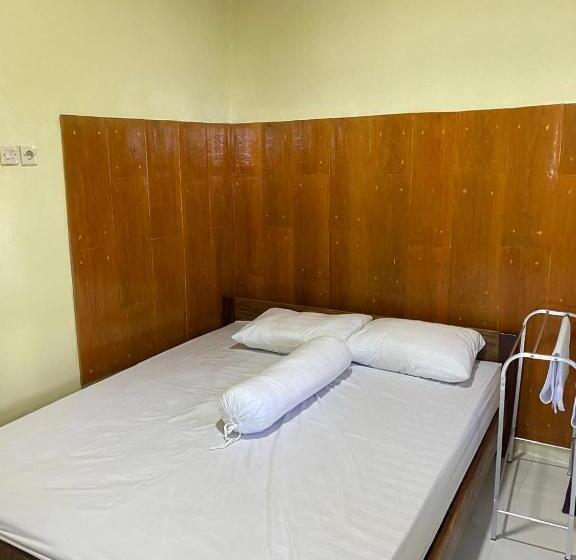 민박 Family Guest House
